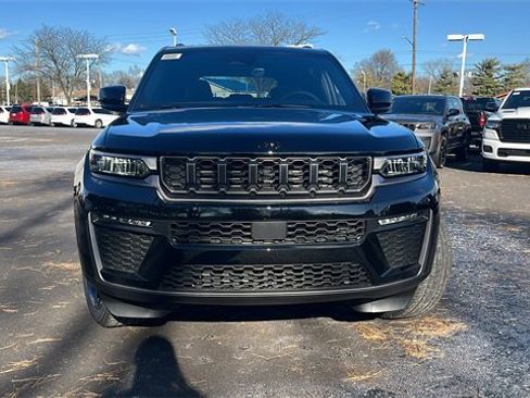 New 2026 Jeep Grand Cherokee Limited w/ Limited Altitude Package image 11