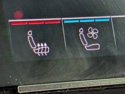 Certified 2024 Audi Q8 e-tron Premium Plus w/ Premium Plus Package image 20