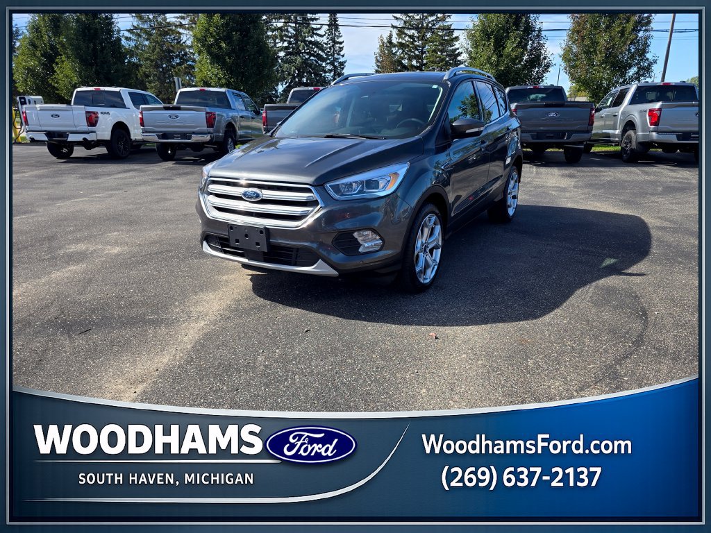 Certified 2019 Ford Escape Titanium AWD/4WD image 1