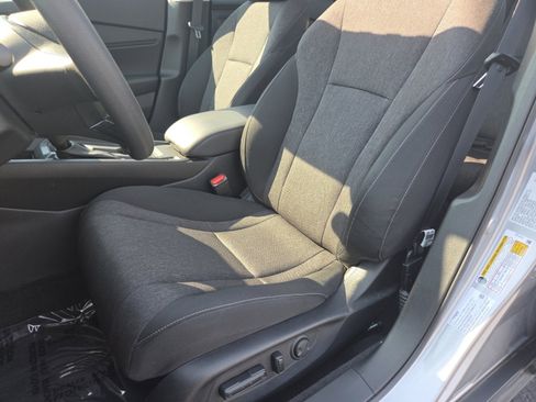 Certified 2023 Honda Accord EX image 25