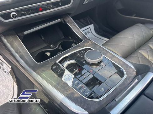Used 2024 BMW X5 xDrive40i w/ Premium Package image 34