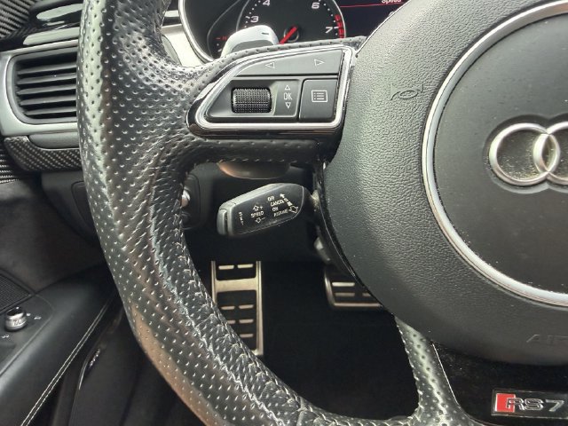 Used 2017 Audi RS 7 Prestige AWD/4WD image 10