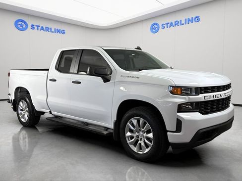 Used 2020 Chevrolet Silverado 1500 Custom w/ Custom Value Package RWD image 14