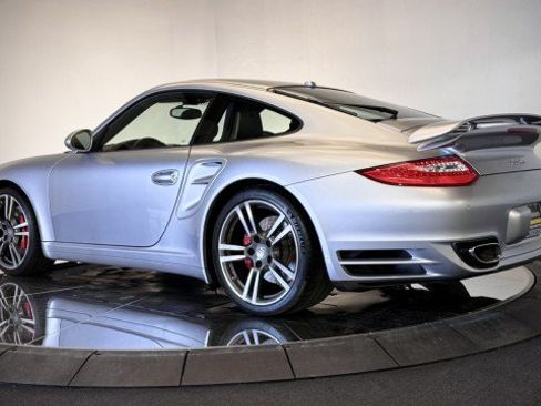 Used 2010 Porsche 911 Turbo AWD/4WD image 2