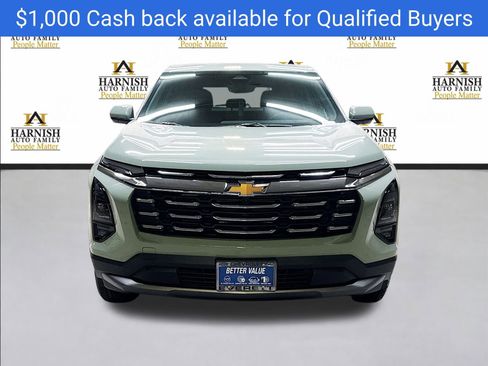 New 2026 Chevrolet Equinox LT w/ Convenience Package II image 2