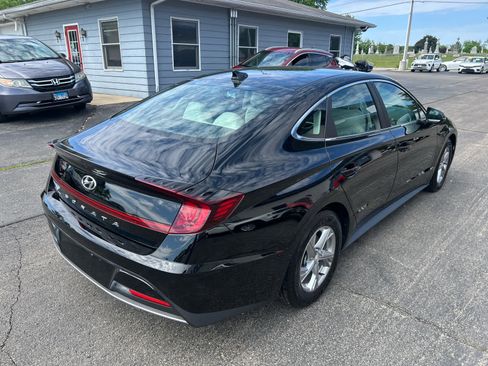 Used 2023 Hyundai Sonata SE FWD image 3