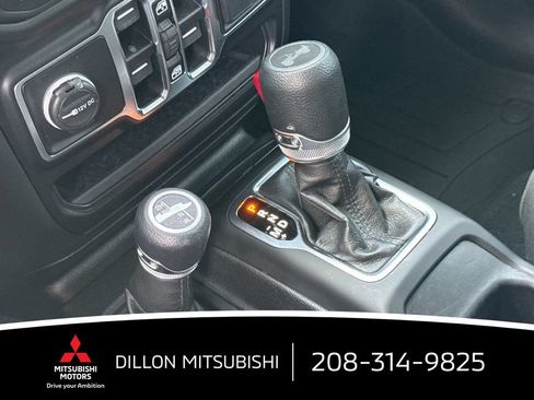 Used 2022 Jeep Wrangler Unlimited Sport AWD/4WD image 22