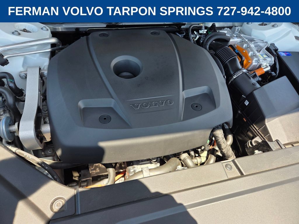 New 2026 Volvo XC90 T8 Core w/ Protection Package Premier AWD/4WD image 21