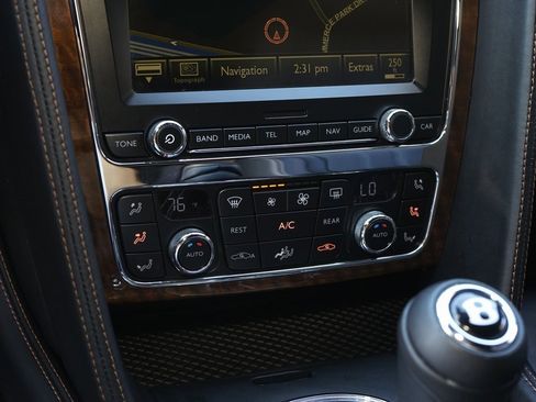 Used 2013 Bentley Continental GT image 16