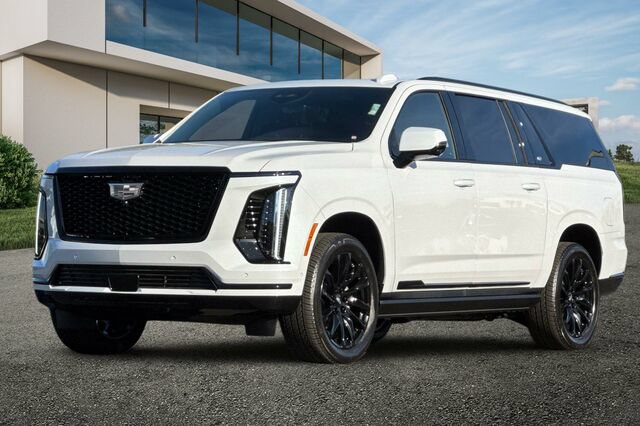 New 2026 Cadillac Escalade ESV Sport w/ LPO, ONYX Package AWD/4WD image 8