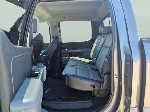 Used 2022 Ford F150 Lariat w/ Equipment Group 502A High AWD/4WD image 22