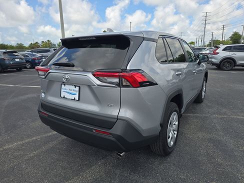 Used 2025 Toyota RAV4 LE FWD image 4
