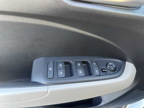 New 2026 Hyundai Venue SEL image 24