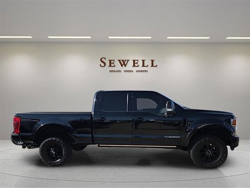 Used 2022 Ford F250 Lariat w/ Tremor Off-Road Package image 5