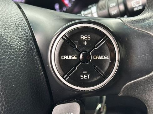 Used 2018 Kia Soul + image 29