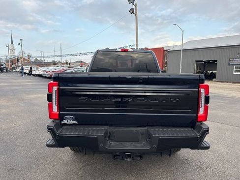 Used 2025 Ford F250 Platinum AWD/4WD image 8