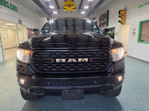Used 2022 RAM 1500 Big Horn AWD/4WD image 3