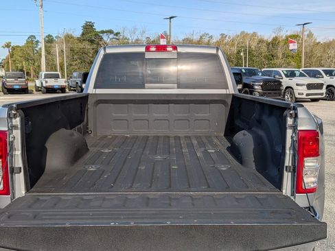 Used 2024 RAM 3500 Tradesman w/ Chrome Appearance Group image 31