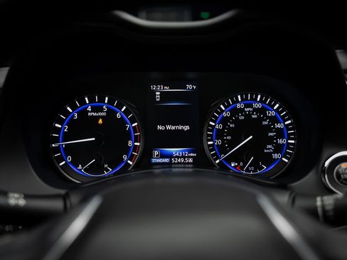 Used 2019 INFINITI Q60 3.0t Luxe AWD/4WD image 47