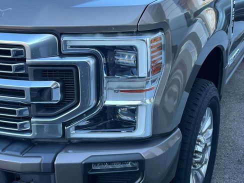 Used 2020 Ford F250 Limited image 9