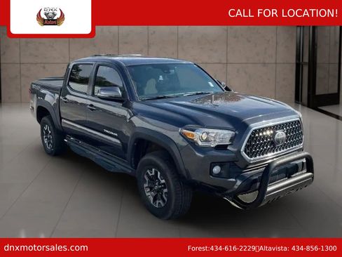 Used 2018 Toyota Tacoma TRD Off-Road image 7