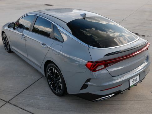 Used 2023 Kia K5 GT-Line w/ GT-Line Premium Package image 10