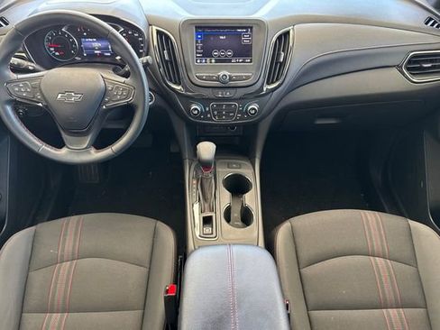 Used 2023 Chevrolet Equinox RS FWD image 15