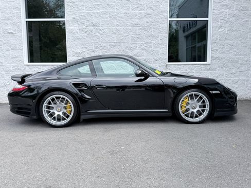 Used 2012 Porsche 911 Turbo S AWD/4WD image 34