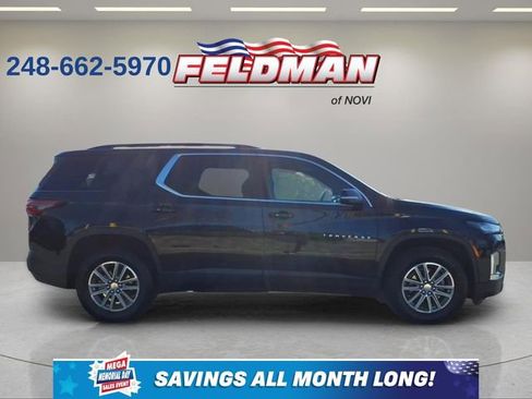 Used 2023 Chevrolet Traverse LT FWD image 7
