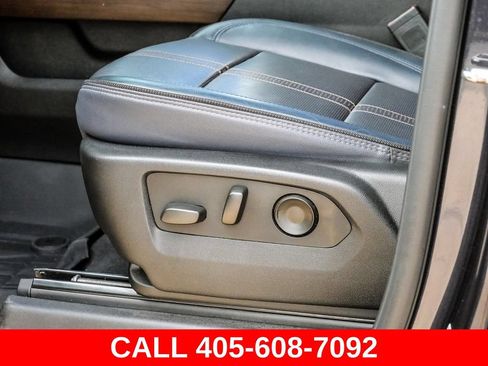 Used 2024 Chevrolet Silverado 1500 High Country w/ High Country Premium Package AWD/4WD image 39