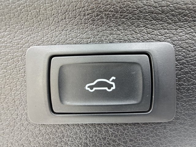 Used 2022 Audi Q3 2.0T Premium Plus AWD/4WD image 33