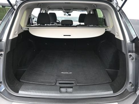 Used 2023 Nissan Rogue SV AWD/4WD image 26