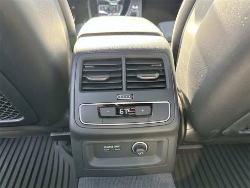 Used 2021 Audi S4 Premium Plus w/ Premium Plus Package image 15