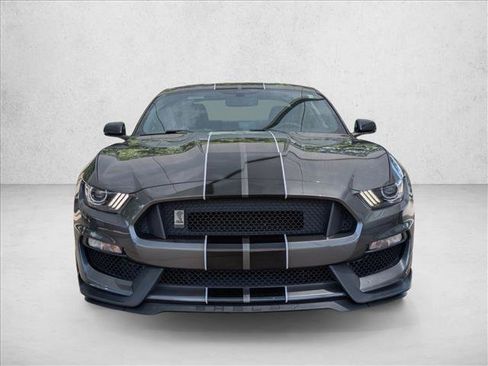 Used 2017 Ford Mustang Shelby GT350 RWD image 2