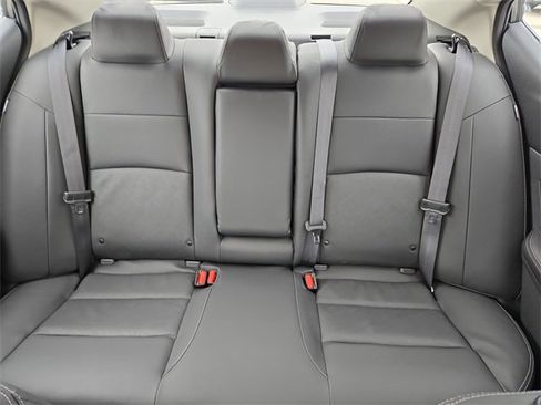 New 2025 Nissan Altima 2.5 SL image 36