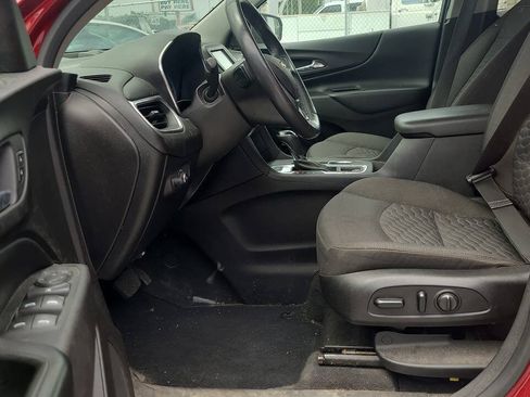 Used 2018 Chevrolet Equinox LT FWD image 10