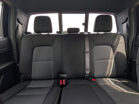 Used 2025 Chevrolet Colorado W/T w/ Advanced Trailering Package image 27