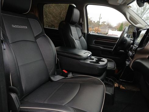 Used 2024 RAM 2500 Laramie w/ Safety Group AWD/4WD image 11