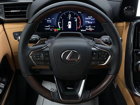 New 2026 Lexus LX 700h Luxury AWD/4WD image 15