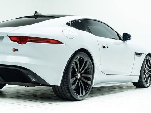 Used 2017 Jaguar F-TYPE S RWD image 13