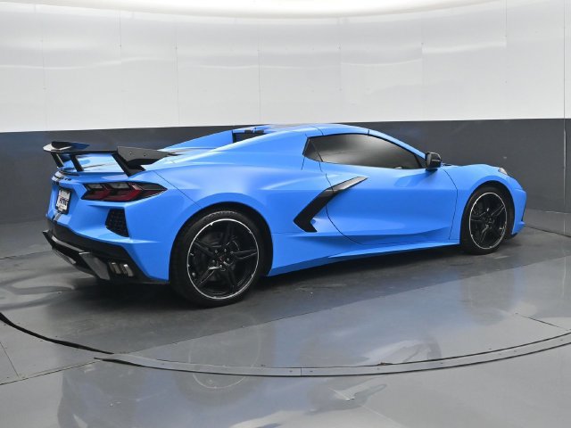 Used 2022 Chevrolet Corvette Stingray Convertible RWD image 3