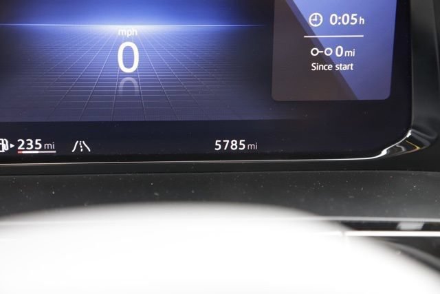 Used 2025 Volkswagen Atlas Peak Edition SE AWD/4WD image 29