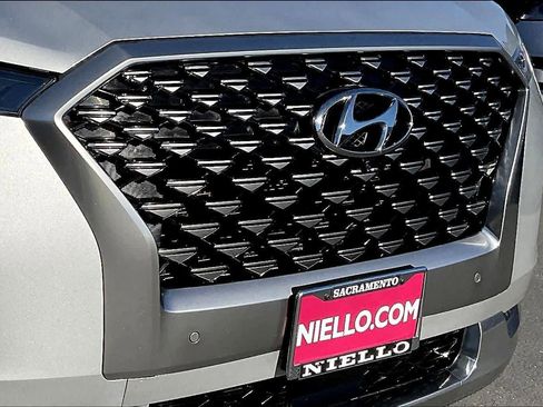 Used 2022 Hyundai Palisade Calligraphy w/ Cargo Package image 34