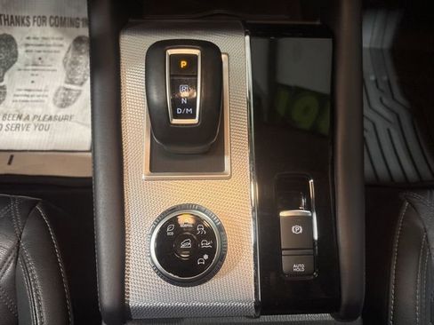 Used 2023 Mitsubishi Outlander SEL image 24