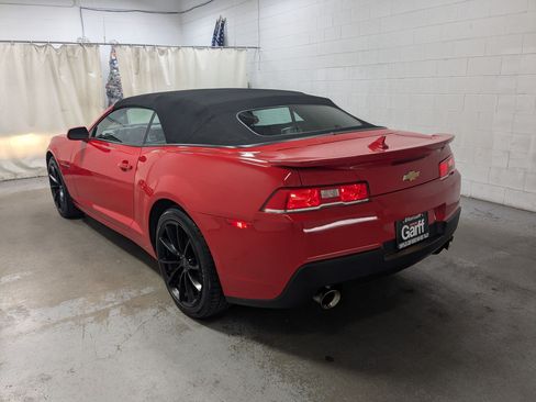Used 2015 Chevrolet Camaro LT RWD image 9