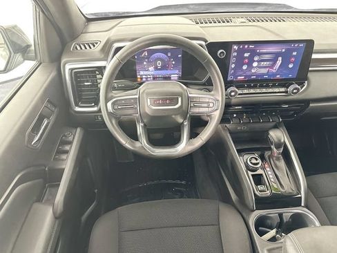 Used 2023 GMC Canyon Elevation w/ Convenience Package AWD/4WD image 10