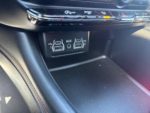 Used 2024 Dodge Durango GT AWD/4WD image 44