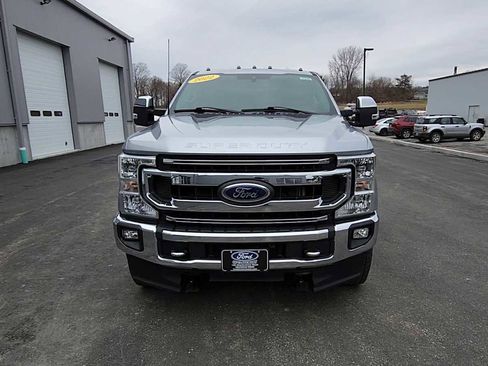 Used 2022 Ford F350 XLT w/ XLT Premium Package image 3