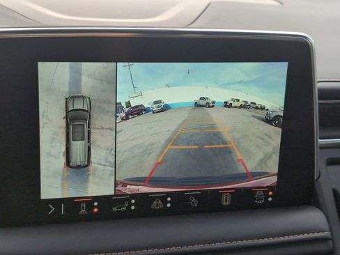 Used 2024 GMC Yukon AT4 w/ Technology Package image 20