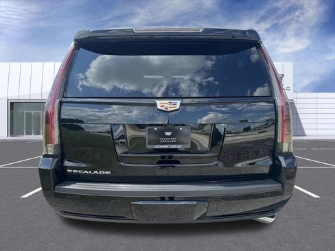 Used 2020 Cadillac Escalade Premium Luxury w/ Escalade Sport Edition AWD/4WD image 11